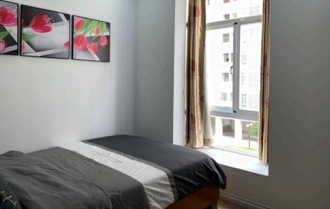 Phòng ngủ Sky Garden 3 Căn hộ Sky Garden 3 hướng Bắc, view nội khu nhiều cây xanh.