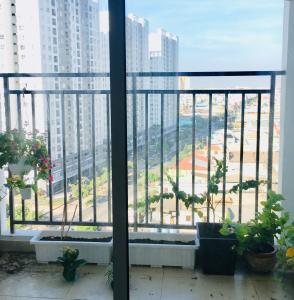 Ban công căn hộ RICHSTAR Bán căn hộ RichStar Tân Phú 2PN, diện tích 65m2, đầy đủ nội thất, view thành phố