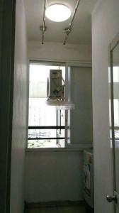 Lô gia Ngọc Lan Apartment, Quận 7 Căn hộ Ngọc Lan Apartment tầng trung, ban công hướng Đông Bắc.