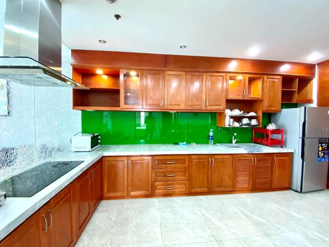 bếp  căn hộ Sunrise City Căn hộ Sunrise City đầy đủ nội thất, view thành phố.