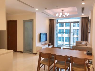 Phòng khách căn hộ VINHOMES CENTRAL PARK Cho thuê căn hộ Vinhomes Central Park 2PN, tháp Landmark 5, diện tích 79m2, đầy đủ nội thất