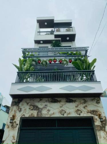 Mặt tiền nhà Nhà phố Q.Gò Vấp hướng Bắc bàn giao đầy đủ nội thất, có sổ hồng riêng.