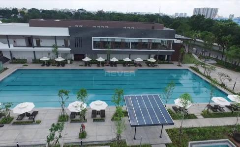 Hồ bơi Celadon City, Tân Phú Căn hộ Celadon City tầng trung, hướng Đông view thoáng mát.