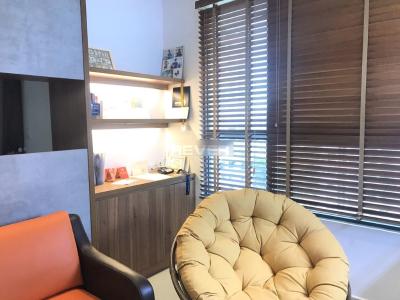 Căn hộ Celadon City, Tân Phú Căn hộ Celadon City view thành phố, bàn giao nội thất gỗ đầy đủ.