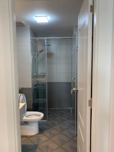 Phòng tắm căn hộ Saigon South Residence Bán căn hộ đầy đủ nội thất Saigon South Residence view sông thoáng mát.