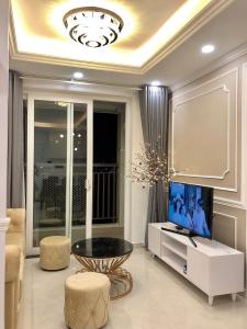 phòng khách căn hộ sài gòn mia Bán căn hộ Saigon Mia tầng thấp, diện tích 58m2, đầy đủ nội thất
