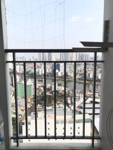 Ban công căn hộ Galaxy 9 Bán căn hộ tầng cao Galaxy 9, Quận 4, thiết kế hiện đại, đầy đủ nội thất.