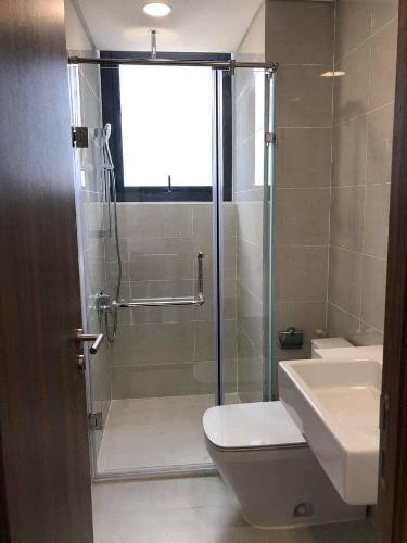 Toilet Eco Green Saigon Căn hộ Eco Green Saigon tầng trung, nội thất cơ bản.