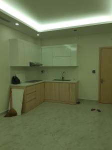 Bán Homyland Riverside tầng thấp, ban công thoáng mát, view thành phố.