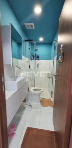 Phòng tắm chung cư Viva Riverside, quận 6 Căn hộ Viva Riverside thiết kế trẻ trung, nội thất hiện đại.