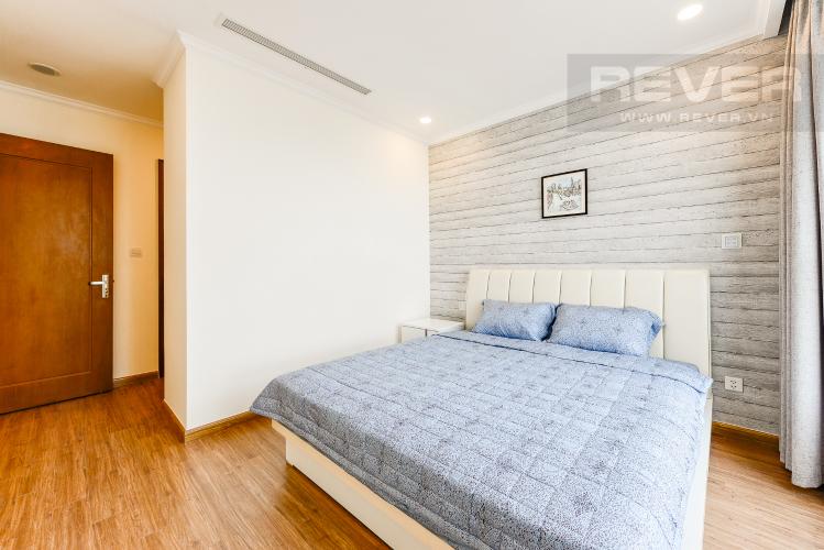 Phòng ngủ 1 Căn hộ Vinhomes Central Park tầng trung, tòa Landmark 6, 4 phòng ngủ, full nội thất