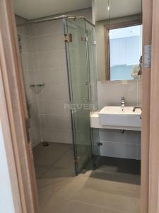 Phòng tắm căn hộ Diamon Lotus, Quận 8 Căn hộ Diamond Lotus tầng 10 view thành phố sầm uất, hướng Tây Bắc.