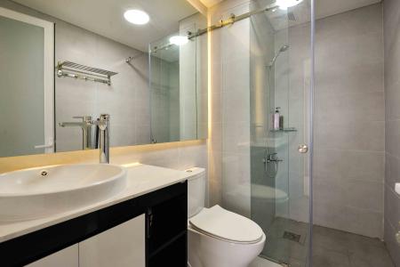 Toilet căn hộ PALM HEIGHTS Cho thuê căn hộ Palm Heights 2PN, đầy đủ nội thất, ban công Đông Nam, view nội khu
