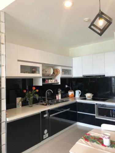 căn hộ Sunrise Riverside Căn hộ Sunrise Riverside đầy đủ nội thất, view sông và thành phố.