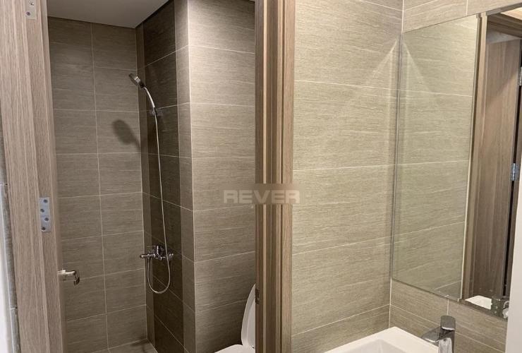 Toilet Vinhomes Grand Park Quận 9 Căn hộ Vinhomes Grand Park 2 view nội khu và sông thoáng mát.