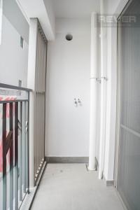 Ban công căn hộ SAIGON SOUTH RESIDENCE bàn giao thô Bán căn hộ Saigon South Residence 2PN, diện tích 71m2, ban công hướng Bắc, bàn giao thô