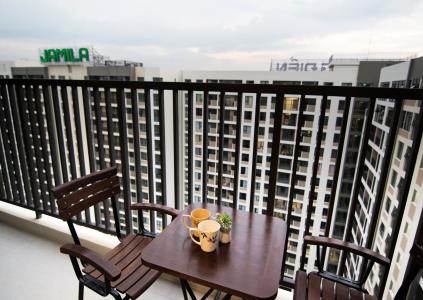 Ban công Jamila Khang Điền, Quận 9 Căn hộ Jamila Khang Điền tầng cao, ban công hướng Tây Bắc.