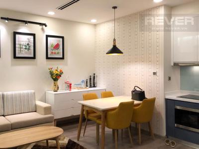 ab3413cb3644d01a8955 Bán căn hộ 1 phòng ngủ Vinhomes Central Park, tháp Park 1, đầy đủ nội thất