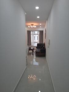 Nội thất căn hộ Sky Garden 3 Căn hộ Sky Garden 2 phòng ngủ thiết kế hiện đại, view thành phố.