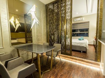 Phòng khách officetel WILTON TOWER Bán căn officetel Wilton Tower tầng thấp, diện tích 41.94m2 - 1 phòng ngủ, đầy đủ nội thất