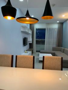 Căn hộ Lexington Residence, Quận 2 Căn hộ tầng trung Lexington Residence ban công hướng Tây.