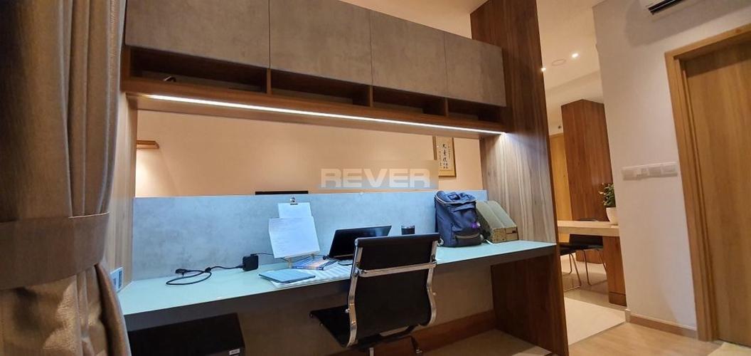 Căn hộ Celadon City, Tân Phú Căn hộ Celadon City view thành phố, bàn giao nội thất gỗ đầy đủ.