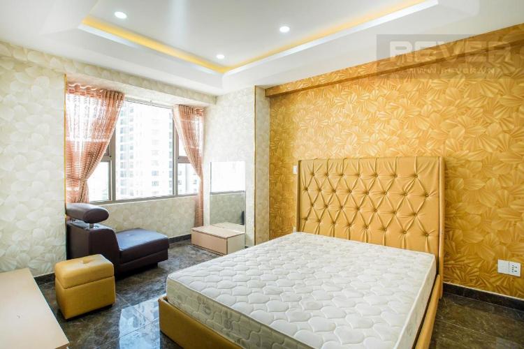 Căn hộ Saigon South Residence tầng trung, đầy đủ nội thất.