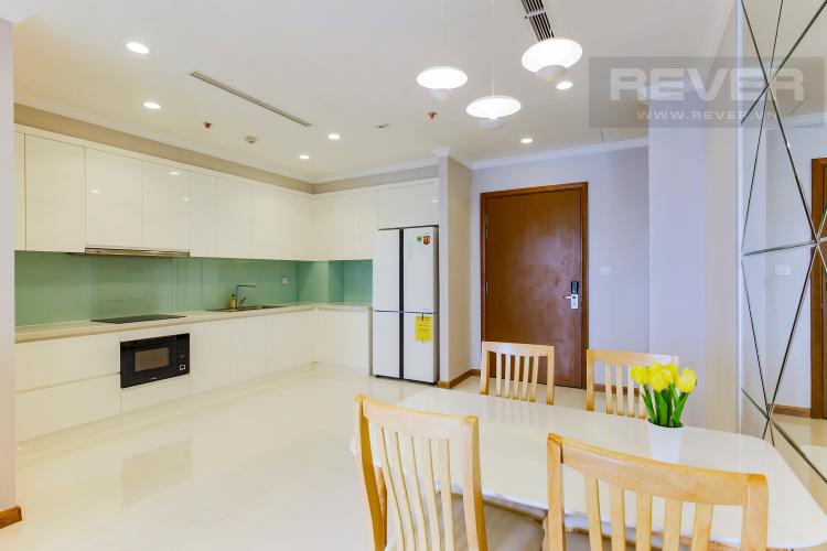 Bàn Ăn Căn hộ Vinhomes Central Park tầng cao Landmark 2 view đẹp về sông và Landmark 81