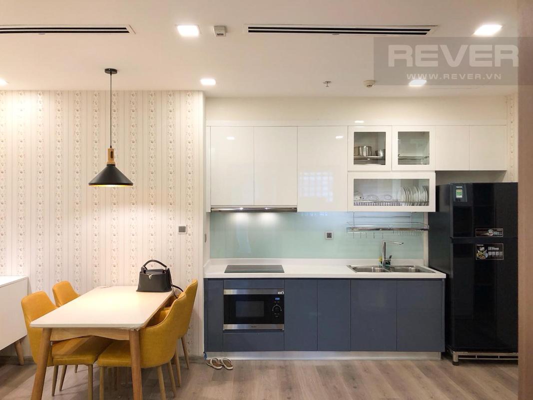 Nhà bếp Bán hoặc cho thuê căn hộ Vinhomes Central Park 1PN, tầng cao, diện tích 51m2, đầy đủ nội thất