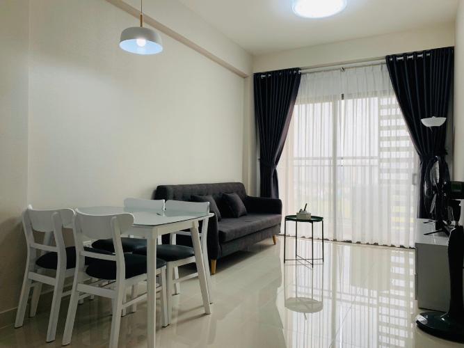 Phòng khách căn hộ The Sun Avenue Căn hộ The Sun Avenue tầng trung 2 phòng ngủ, diện tích 73.5m2