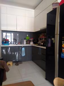 Phòng bếp căn hộ ERA TOWN Bán căn hộ Era Town tầng trung, 3 phòng ngủ, diện tích 89m2, thiết kế hiện đại.