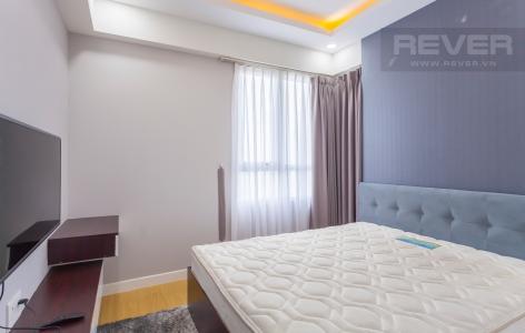 Phòng ngủ 1 Căn hộ Masteri Thảo Điền tầng cao tháp T1B view nhìn về Quận 1