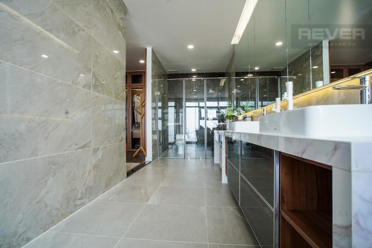 Toilet Penthouse Jamila Khang Điền Bán Penthouse Jamila Khang Điền 3PN, diện tích 243m2, thiết kế thông tầng, đầy đủ nội thất cao cấp, view sông và thành phố