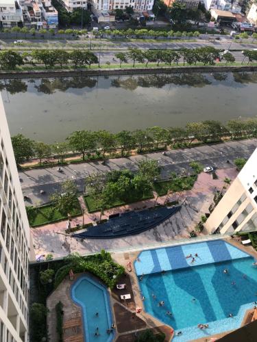 View căn hộ THE GOLD VIEW Bán căn hộ The Gold View 2PN, tháp A, đầy đủ nội thất, view hồ bơi và kênh Bến Nghé