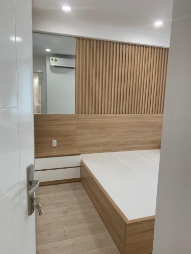 Phòng ngủ căn hộ Q7 Saigon Riverside Cho thuê căn hộ tầng cao Saigon South Residence nội thất đầy đủ.