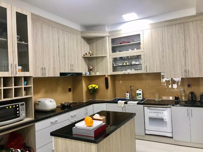 Bếp Saigon South Residence Căn hộ Saigon South Residence tầng cao, ban công hướng Nam.