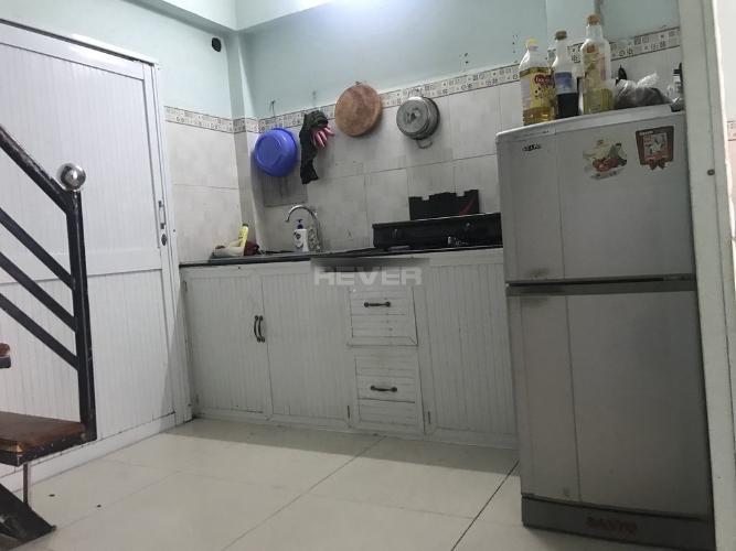 Phòng bếp nhà phố Quốc lộ 13, Thủ Đức Nhà phố hẻm Quốc lộ 13 hướng Đông Nam, sổ hồng riêng.