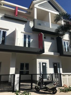 Nhà phố đường Nguyễn Duy Trinh Nhà phố Valencia Riverside, diện tích 5m x15m, nội thất cơ bản