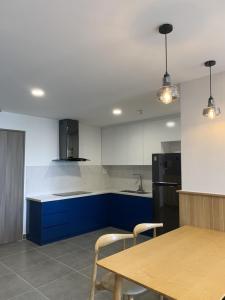 Bên trong căn hộ Saigon South Residence Cho thuê căn hộ Saigon South Residence tầng trung, diện tích 74m2