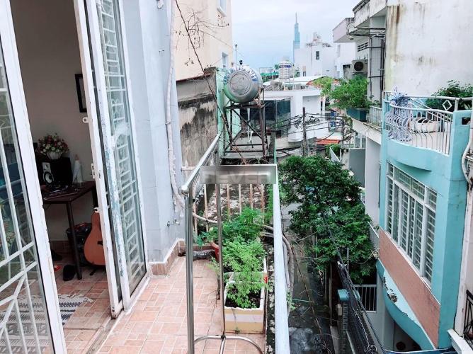 Nhà phố đường Nguyễn Xí, Bình Thạnh Nhà nguyên căn hẻm đường Nguyễn Xí, diện tích 4m x12m