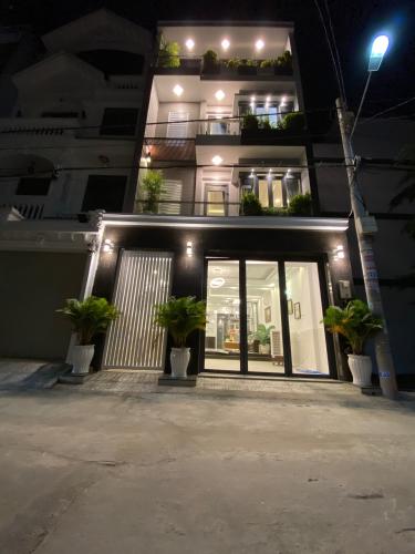 Mặt trước nhà phố Nhà Bè Bán nhà 3 tầng hẻm 52 Đào Tông Nguyên, Nhà Bè, sổ hồng