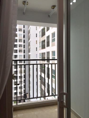 Ban công căn hộ Sunrise Riverside Bán căn hộ view hồ bơi - Sunrise Riverside, diện tích 70.45m2.