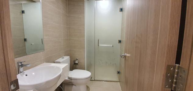 Toilet Vinhomes Grand Park Quận 9 Căn hộ hướng Tây Bắc Vinhomes Grand Park view nội khu.