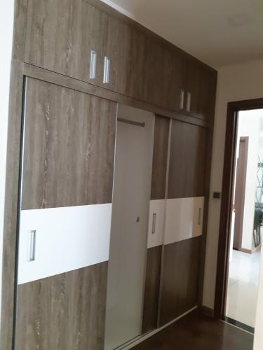 Phòng ngủ căn hộ VINHOMES CENTRAL PARK Cho thuê căn hộ Vinhomes Central Park 2PN, diện tích 89m2, đầy đủ nội thất, view hồ bơi