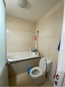 Căn hộ Carina Plaza, Quận 8 Căn hộ Carina Plaza tầng 3 ban công hướng Đông, nội thất đầy đủ.