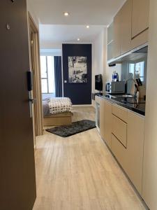 Căn hộ RiverGate Residence, Quận 4 Căn hộ RiverGate Residence đầy đủ nội thất, thiết kế hiện đại.