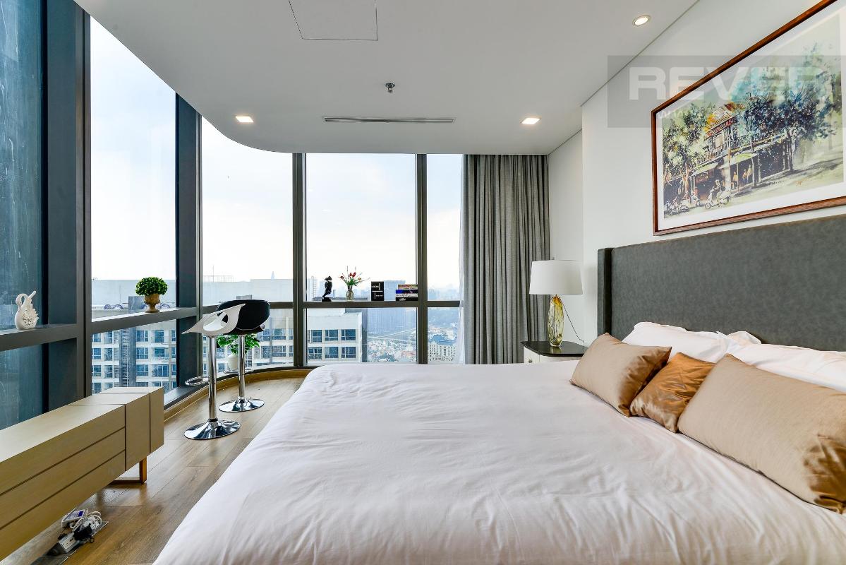 Phòng Ngủ 1.3 Bán hoặc cho thuê căn hộ Vinhomes Central Park 4PN, tháp Landmark 81, diện tích 164m2, đầy đủ nội thất, căn góc view thoáng