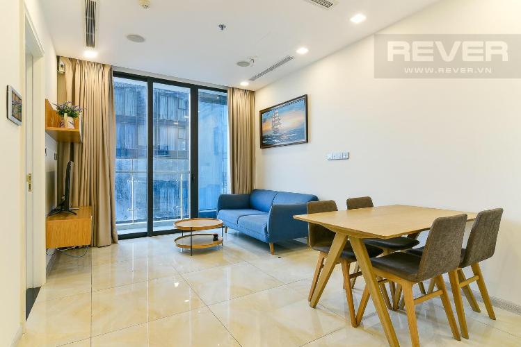 Phòng khách căn hộ Vinhomes Golden River Bán hoặc cho thuê officetel Vinhomes Golden River 2PN, diện tích 68m2, đầy đủ nội thất, hướng ban công Tây Nam