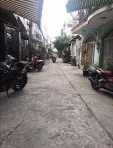 Hẻm nhà phố Huỳnh Tấn Phát, Quận 7 Nhà phố diện tích sử dụng 125m2, hiện trạng còn mới.