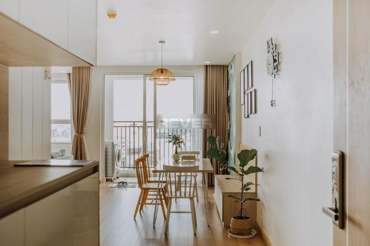 Phòng khách căn hộ Richstar, Tân Phú Căn hộ Richstar tầng thấp hướng Đông Bắc view thành phố thoáng mát.